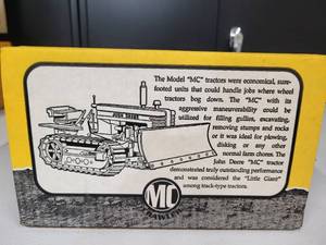 lot 18 image: John Deere MC Crawler 116