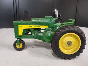 lot 191 image: John Deere Model 630 Tractor 116 Scale