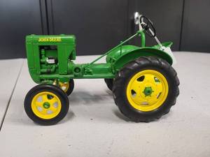 lot 197 image: John Deere Tractor Model Unknown