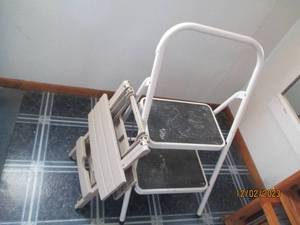 Metal 2-step Tricam folding stool with plastic folding travel table