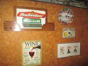 Billiard style wall decor