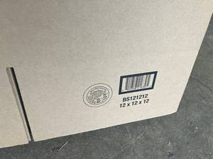 lot 53 image: Shipping Boxes