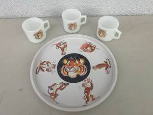 Esso Oil Tray & 3 Esso Oil Fire King Coffee Cups