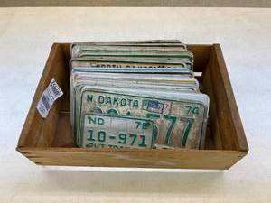 Wood Mountainaire Peaches Box of ND License Plates