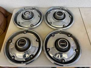 GMC Hubcaps
