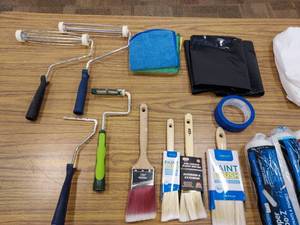 lot 27 image: Painting Supplies