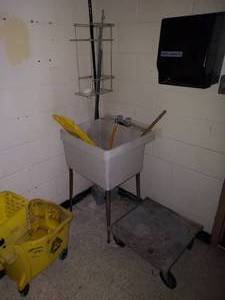 lot 94 image: Janitorial items and Utility Sink