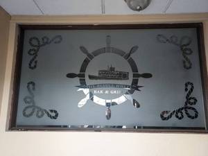 lot 2 image: Etched Glass The Paddle Wheel Bar & Grill