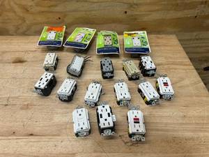 lot 92 image: Lot of Electrical Outlets