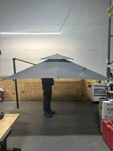 lot 112 image: Large Patio Umbrella