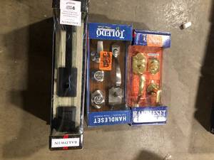 Lot of Assorted Door Handles Various Models and Conditions   Customer Returns  See Pictures