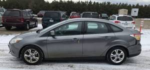 lot 2 image: 2014 Ford Focus SE