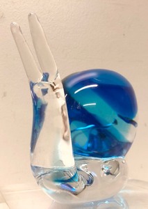 lot 17 image: Larger Signed MURANO Handmade Art Glass Snail Sculpture