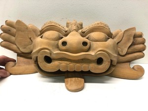 lot 34 image: Wonderful Large Carved Wood Barong Sculpture