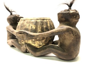 lot 51 image: Old Vintage Carved Yoruba Figural Wood Bowl