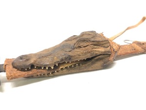 lot 123 image: Antique Sudanese Dagger w Genuine Crocodile Skull Sheath