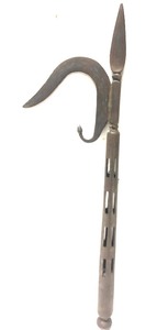 lot 131 image: Antique Indo Persian Tabar Axe wDual Curved Blade Head
