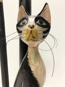 lot 180 image: Hand Painted Wood Cat Paper Towel Roll Holder