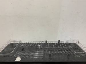 lot 223 image: Seewey 6 Pcs Silver Slatwall Accessory