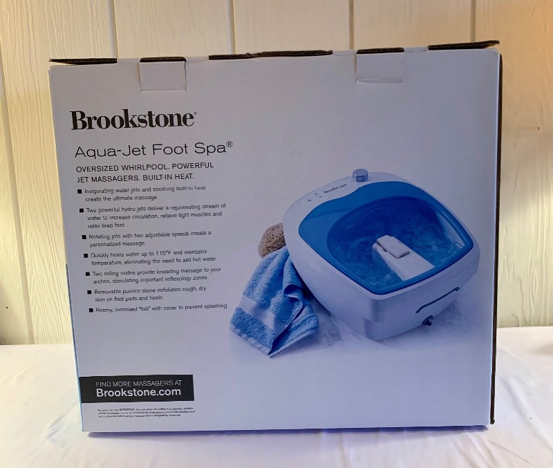 Brookstone Aqua Jet Foot Spa with Heat and Jet Massagers