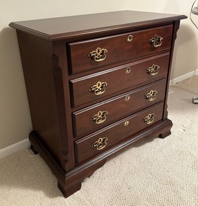 lot 107 image: Four Drawer Wooden Accent  Side Table