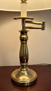 lot 109 image: Elegant Brass Table Lamp
