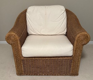 lot 110 image: Vintage Wicker Arm Chair