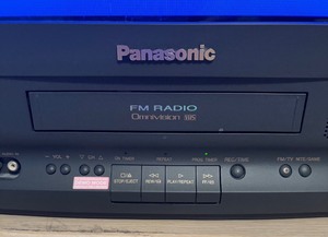lot 115 image: Panasonic 20 Inch TV  VCR with Remote