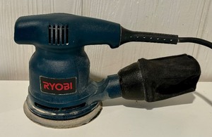 lot 266 image: Ryobi 5 Random Orbit Sander