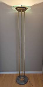 lot 66 image: Brass and Marble Base Contemporary Style Floor Lamp