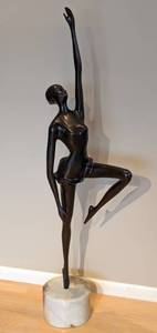 lot 68 image: Beautiful Bronze and Marble Ballerina Sculpture