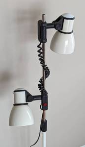 lot 41 image: White Adjustable Floor Lamp