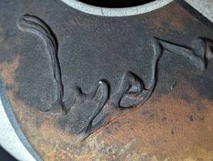 lot 81 image: Signed Raku Pottery Vase