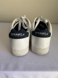 lot 376 image: Mens Sperry Shoes, Size 11 12 M