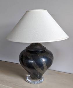 lot 281 image: Ceramic and Lucite Base Table Lamp