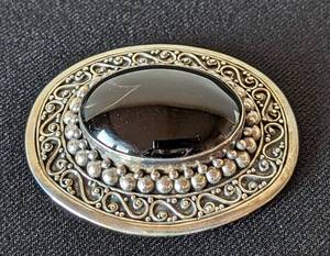 lot 298 image: Sterling Silver and Onyx Brooch
