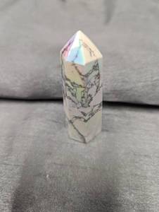 Six point ghost howlite tower 3 tall