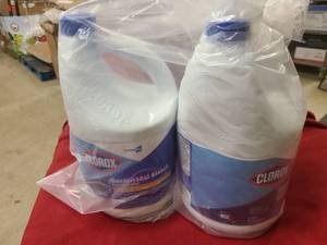 2 Bottles of Bleach Concentrate