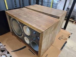 2 Vintage Sansui SP-2000 Speaker Units