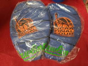 KK 2 x NCAA Rawlings Final Four Vintage Blue Basketballs
