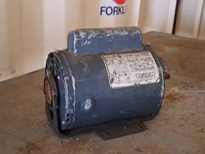 lot 633 image: GE A-C Motor