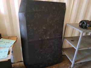 lot 635 image: Hood