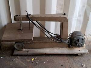 lot 640 image: Scroll Saw