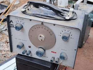 lot 656 image: Audio Generator WA-44C