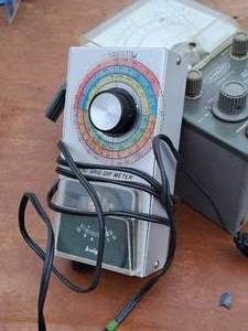 lot 666 image: Knight Grip Dip Meter G-30