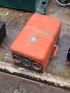 lot 670 image: Electric Timer Foot Switch Box 1000