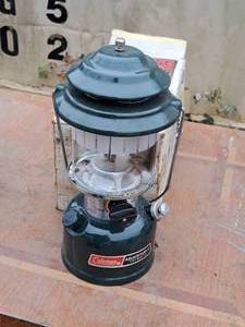 lot 682 image: Coleman Adjustable Two Mantle Camp Lantern with Extra Mantles