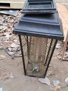 lot 686 image: Bug Zapper