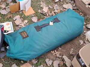 lot 701 image: Eddie Bauer Family Dome Tent