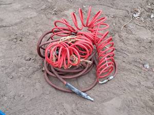 lot 760 image: Lot of (2) Air Hoses